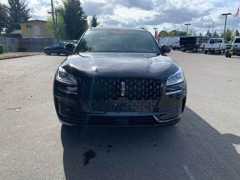 New 2025 Lincoln Corsair Reserve w/ Jet Appearance Package image 10