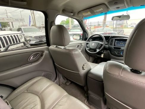 Used 2002 MAZDA Tribute ES image 17