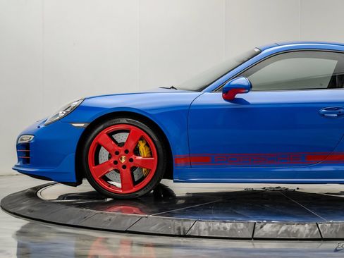 Used 2016 Porsche 911 Turbo S AWD/4WD image 10
