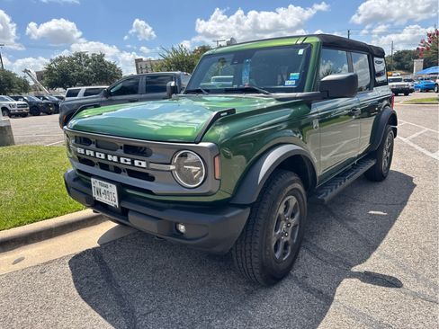 Used 2023 Ford Bronco Big Bend AWD/4WD image 2