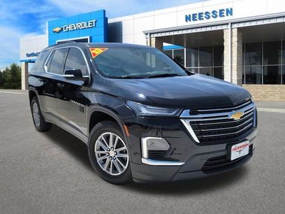 Used 2023 Chevrolet Traverse LT w/ LPO, Floor Liner Package