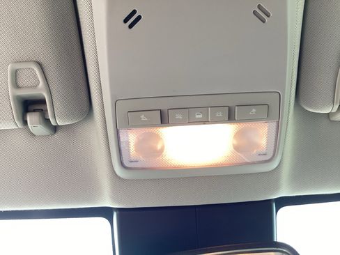 Used 2020 Buick Encore Preferred image 22