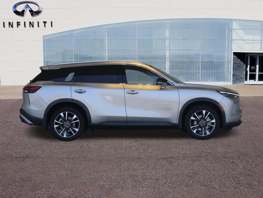 Certified 2023 INFINITI QX60 Luxe w/ Cargo Package AWD/4WD image 56