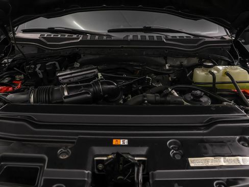 Used 2020 Ford F250 Platinum w/ Tremor Off-Road Package image 43