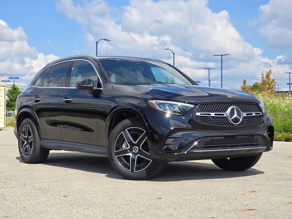 Certified 2026 Mercedes-Benz GLC 300 4MATIC image 1
