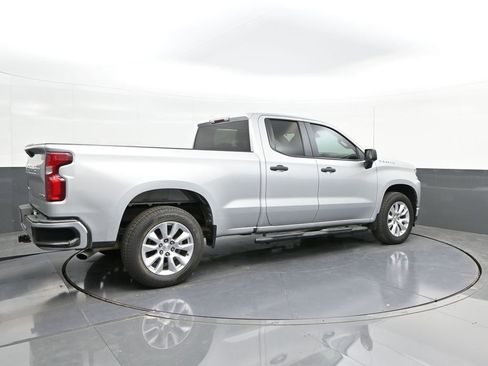 Used 2021 Chevrolet Silverado 1500 Custom image 15