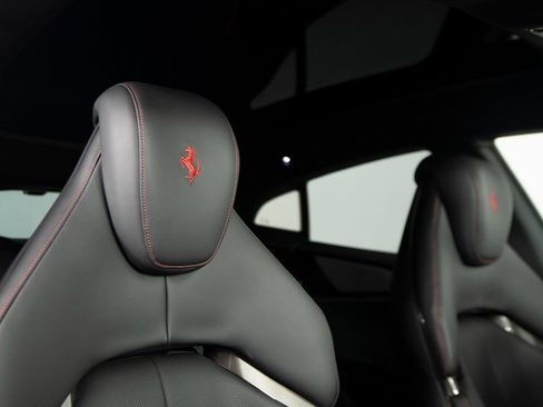 Used 2025 Ferrari Purosangue image 41