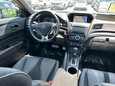 Used 2019 Acura ILX FWD image 9