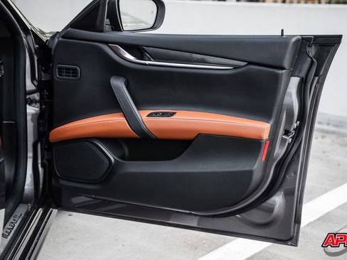 Used 2021 Maserati Ghibli S Q4 image 70