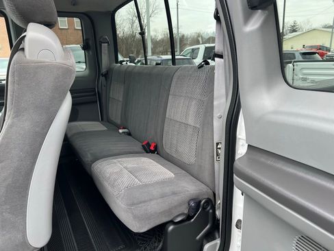 Used 2002 Ford F250 XL image 16