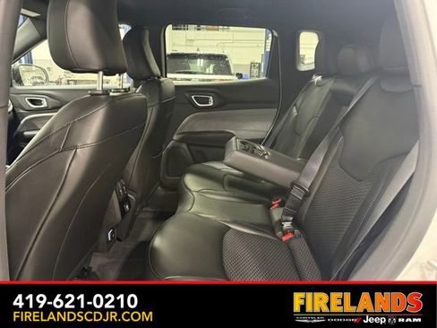 New 2026 Jeep Compass Latitude image 18