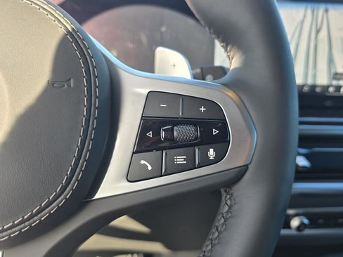 New 2026 BMW X5 xDrive40i w/ M Sport Package image 19