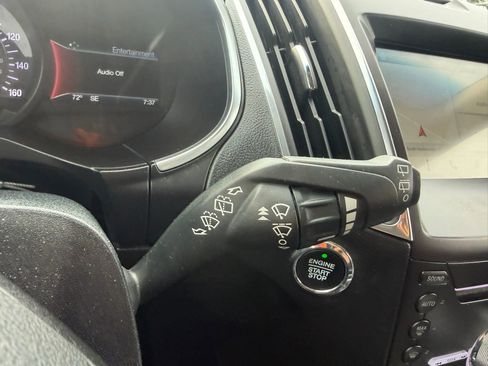 Used 2018 Ford Edge Titanium w/ Equipment Group 301A AWD/4WD image 17