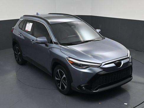 Used 2023 Toyota Corolla Cross AWD Hybrid w/ Convenience Package image 13