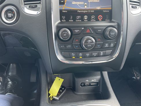 Used 2016 Dodge Durango Limited w/ Nav & Power Liftgate Group image 24