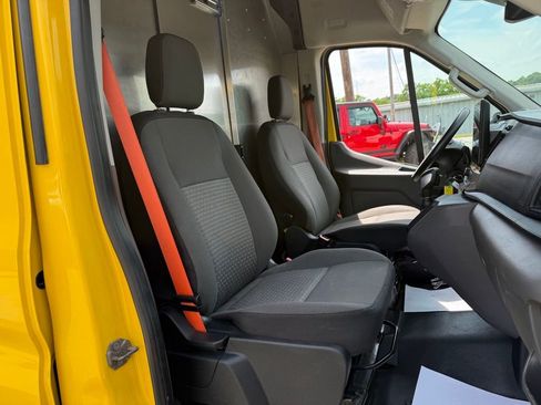 Used 2022 Ford Transit 250 148 High Roof Extended w/ Parcel Delivery Package RWD image 46