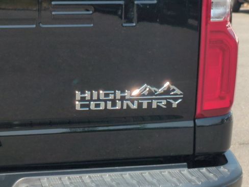Used 2023 Chevrolet Silverado 3500 High Country w/ Technology Package AWD/4WD image 49