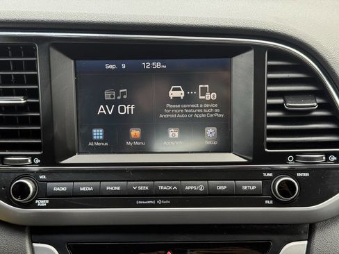 Used 2018 Hyundai Elantra SEL image 20