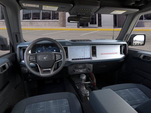 New 2026 Ford Bronco Heritage Edition AWD/4WD image 9