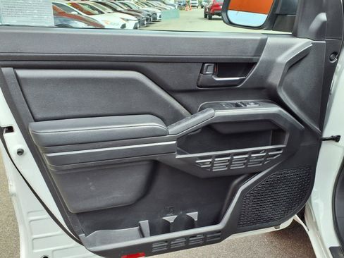 Used 2025 Toyota Tacoma SR RWD image 10