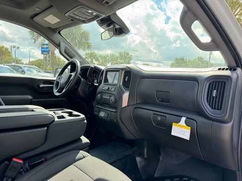 New 2025 Chevrolet Silverado 2500 W/T AWD/4WD image 16