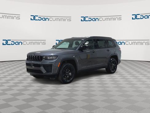 New 2026 Jeep Grand Cherokee L 4WD image 5