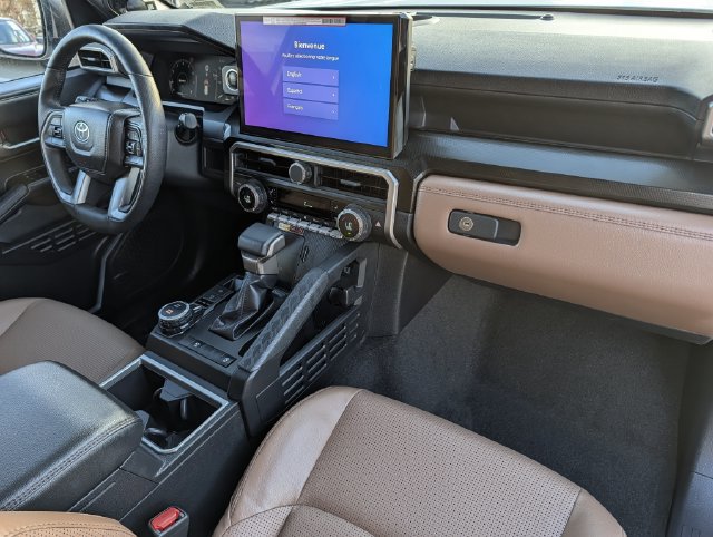 Certified 2026 Toyota 4Runner Limited AWD/4WD image 36
