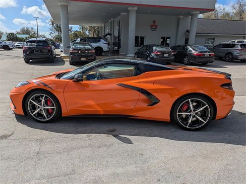 Used 2023 Chevrolet Corvette Stingray Premium Conv w/ Z51 Performance Package image 7