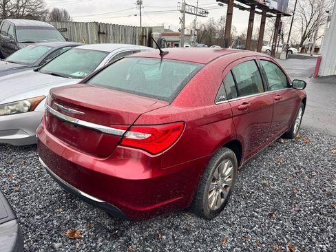 Used 2013 Chrysler 200 LX image 4