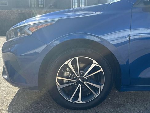 Used 2024 Kia Forte LXS image 5