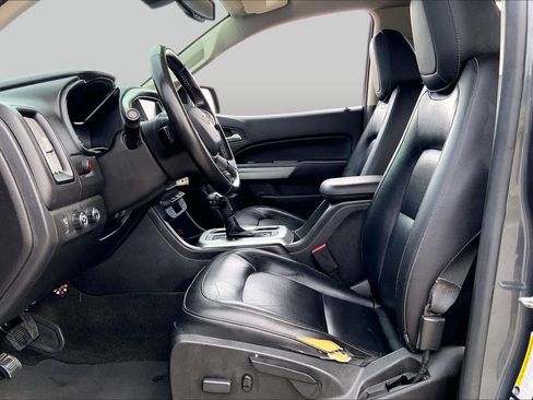Used 2016 Chevrolet Colorado LT w/ Luxury Package, Chrome AWD/4WD image 8