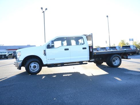 Used 2020 Ford F350 XL w/ Power Equipment Group image 11