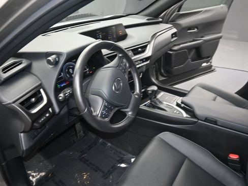 Used 2022 Lexus UX 250h w/ Premium Package AWD/4WD image 14