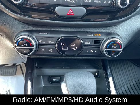 Used 2025 Kia Soul S FWD image 14