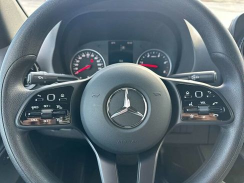 Used 2024 Mercedes-Benz Sprinter 2500 image 26