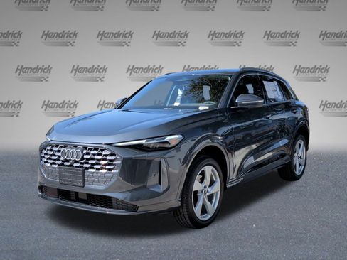 New 2025 Audi Q5 Premium Plus image 5