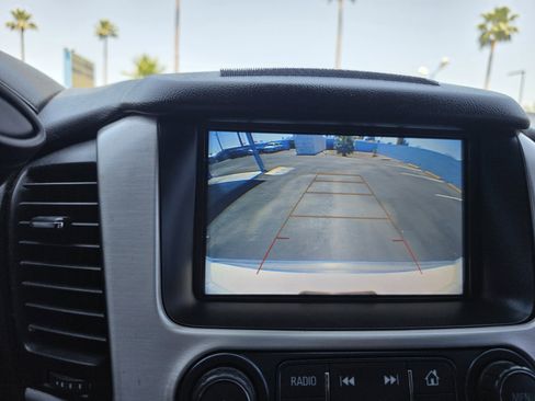 Used 2018 GMC Yukon XL SLE w/ Convenience Package image 23