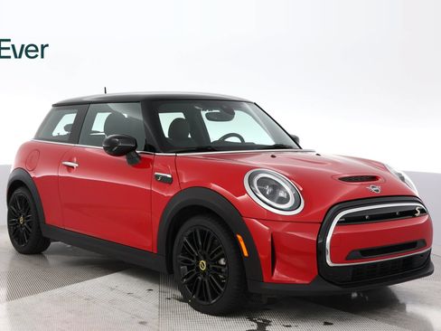 Used 2024 MINI Cooper SE w/ Signature Upholstery Package FWD image 12