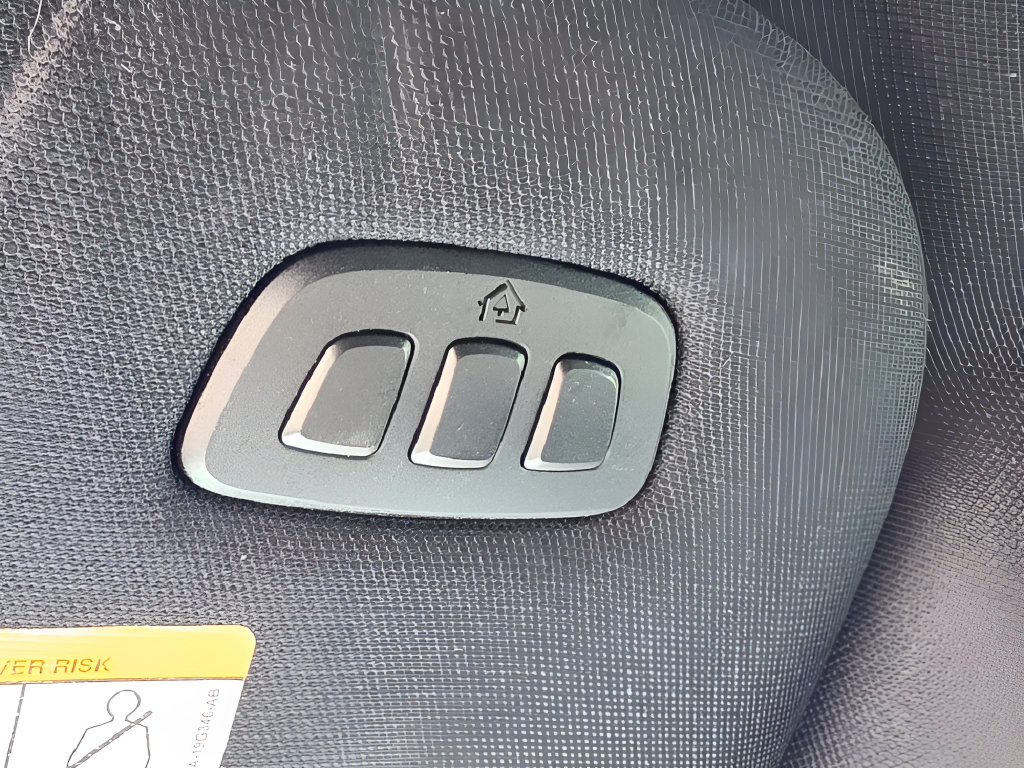 Used 2020 Ford Expedition XLT AWD/4WD image 20