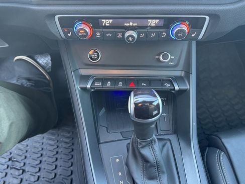 Used 2023 Audi Q3 2.0T Premium Plus w/ Premium Plus Package image 19