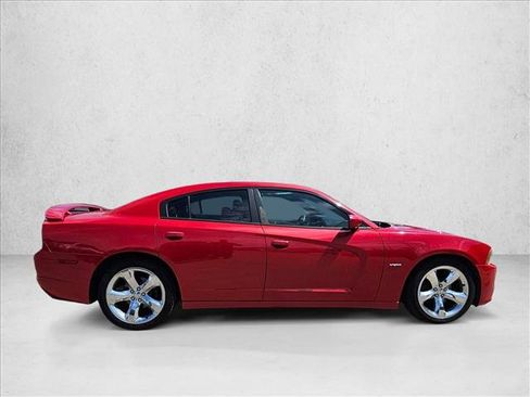 Used 2012 Dodge Charger R/T RWD image 4