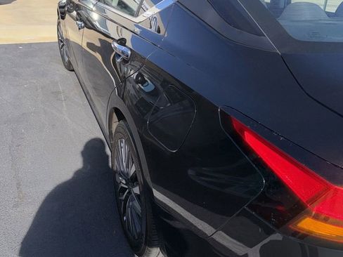 Used 2025 Nissan Altima 2.5 SV FWD image 5