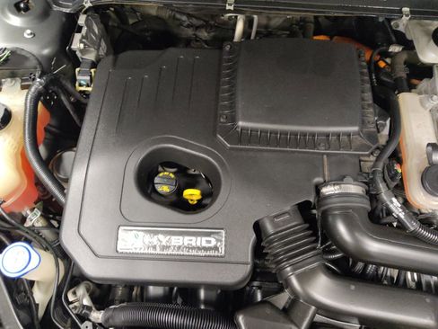 Used 2019 Ford Fusion SE FWD image 30