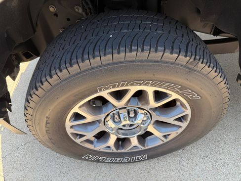 Used 2022 Ford F250 Lariat w/ Lariat Ultimate Package image 10