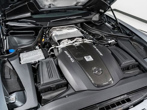 Used 2018 Mercedes-Benz AMG GT R image 38