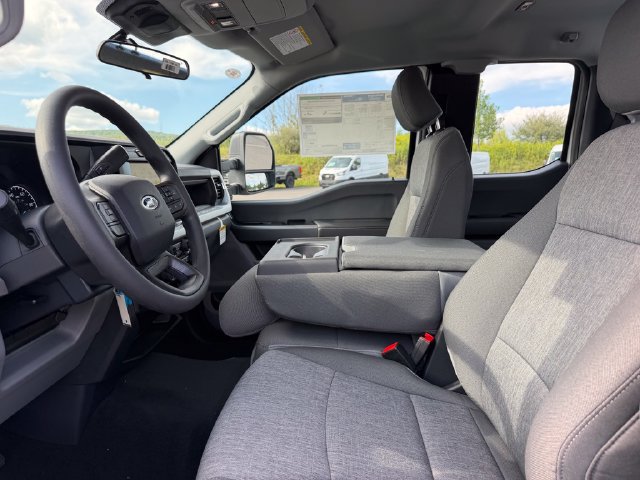 New 2026 Ford F350 XL w/ STX Appearance Package AWD/4WD image 4