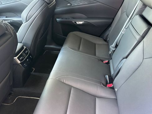Used 2024 Lexus RX 350 F Sport w/ Convenience Package AWD/4WD image 28