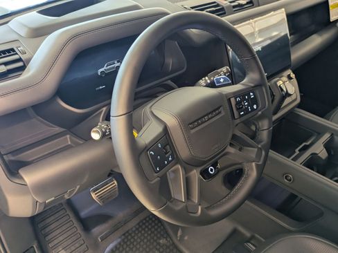 New 2026 Land Rover Defender 110 OCTA AWD/4WD image 16