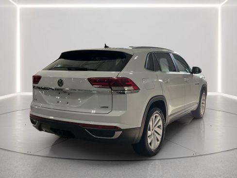 Used 2022 Volkswagen Atlas Cross Sport SE AWD/4WD image 6