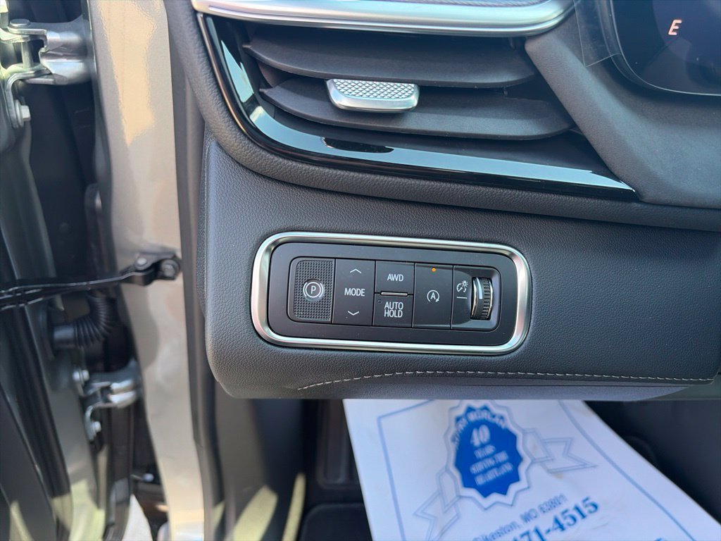 New 2027 Buick Enclave Sport Touring w/ Power Package AWD/4WD image 19